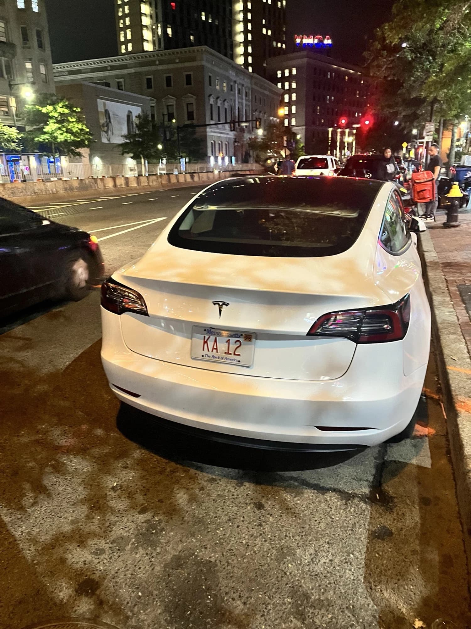Tesla Model 3 — plate “KA 12”